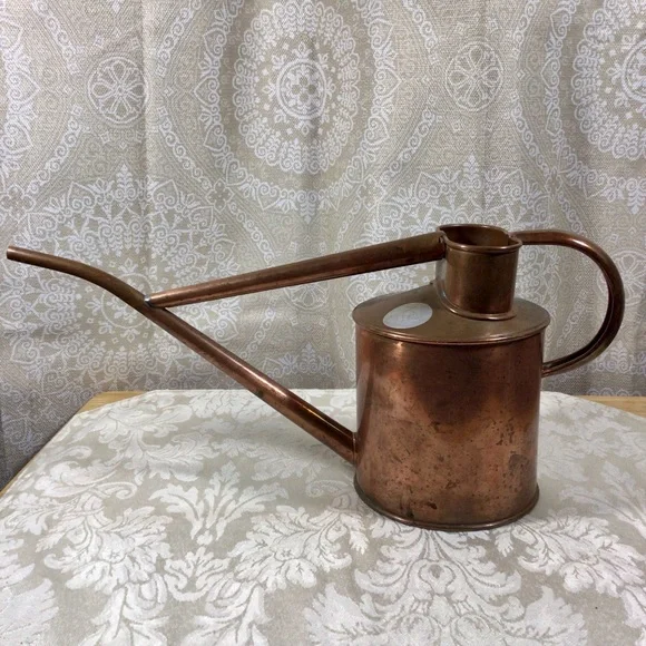 *** SOLD *** Vintage 1970’s Haws Copper Watering Can - Picture 3 of 9